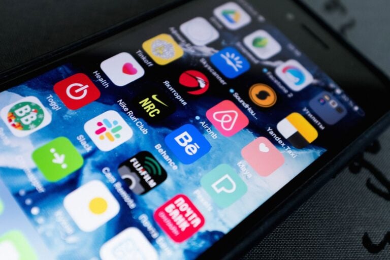 The Verge’s Editorial Coverage News, Reviews, and Features Across Technology Verticals